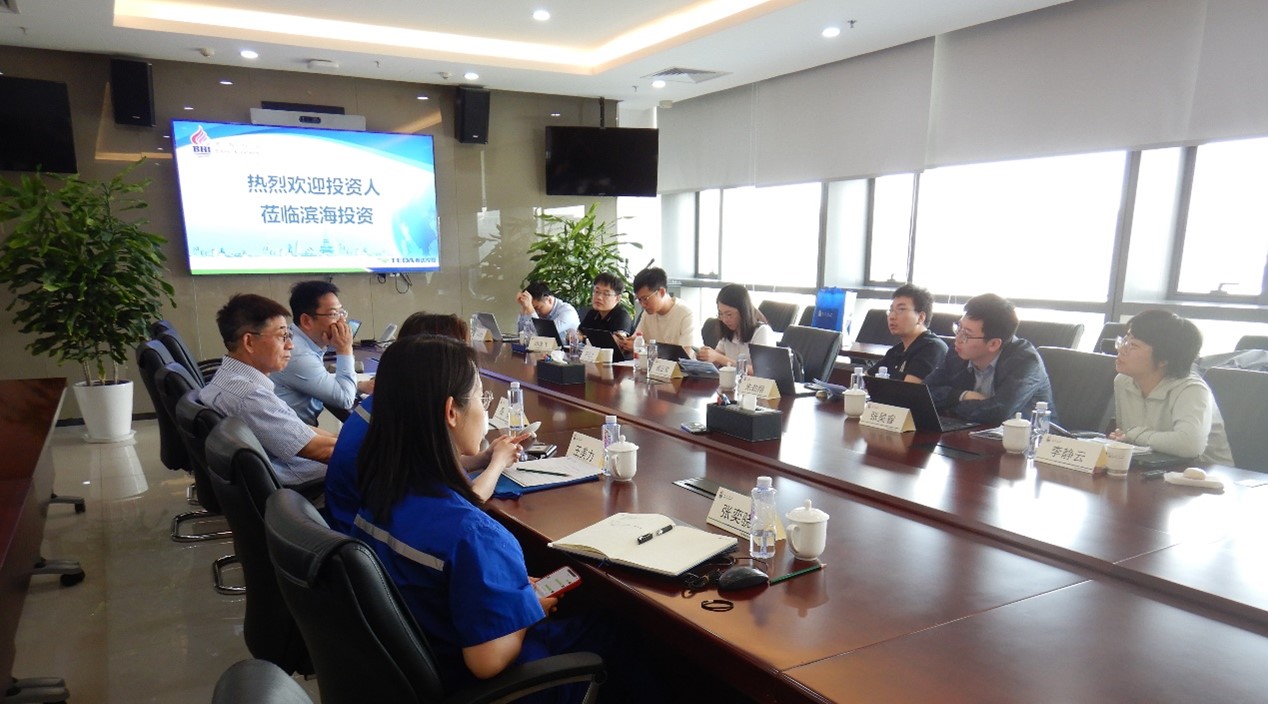 国产a∨国片精品白丝美女视频