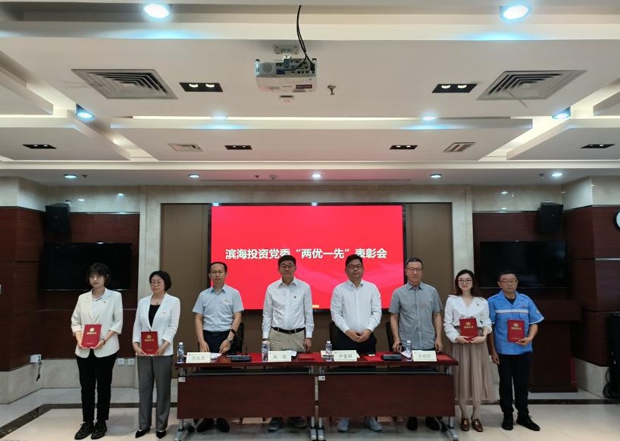 国产a∨国片精品白丝美女视频